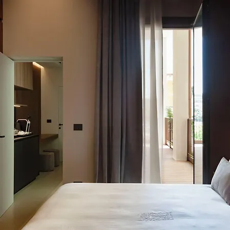 Palazzo Giusti - Exclusive Boutique 5* לצ'ה